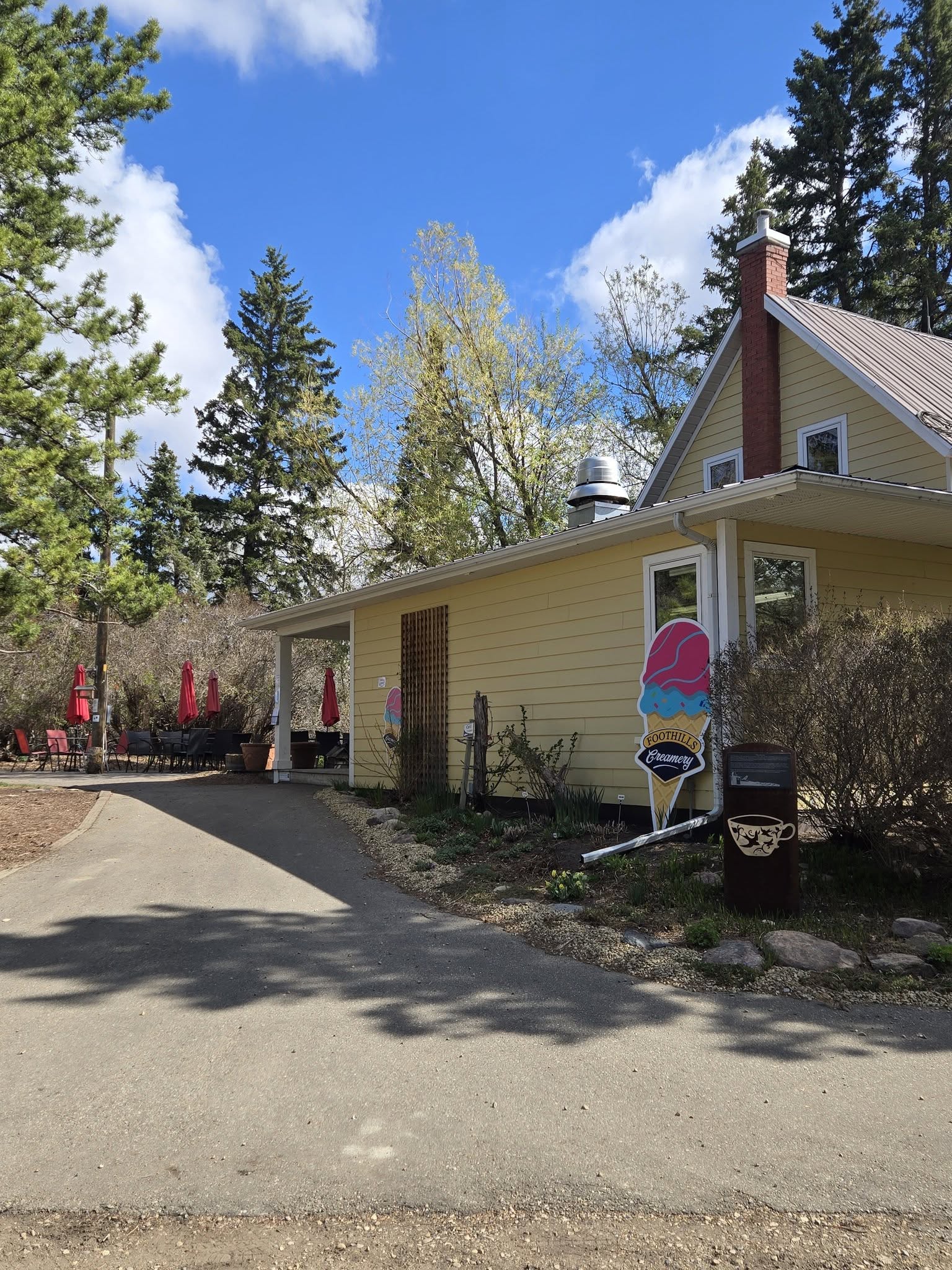 Exterior of the Ellis Teahouse, home to Moonshine Cafe for the summer season
